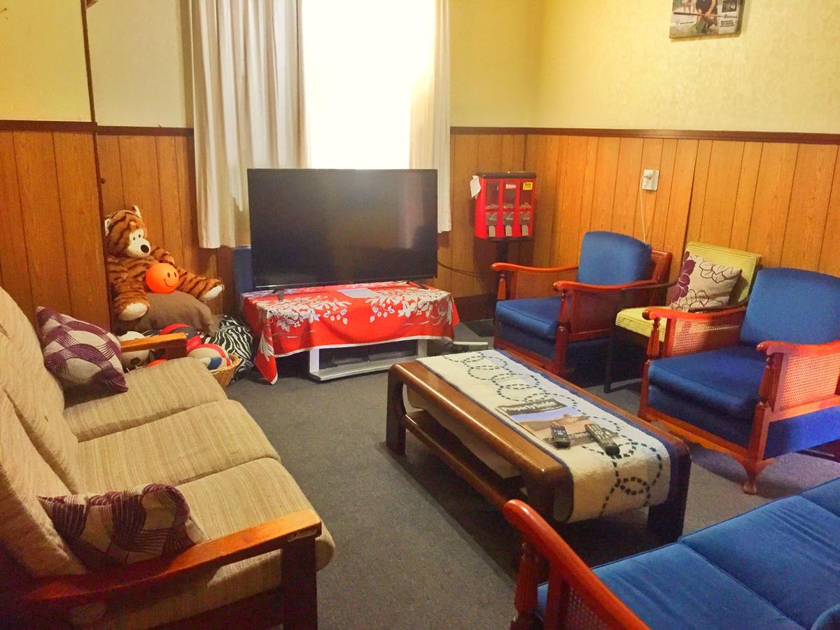 Spa Lodge Роторуа Екстериор снимка