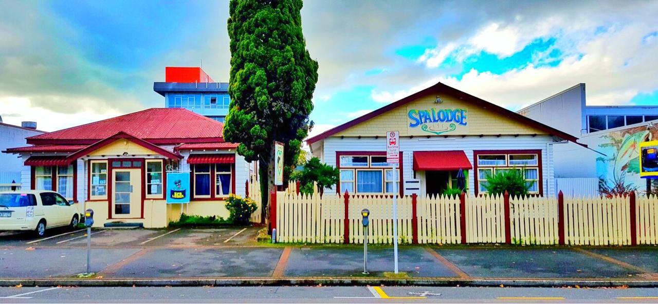 Spa Lodge Роторуа Екстериор снимка